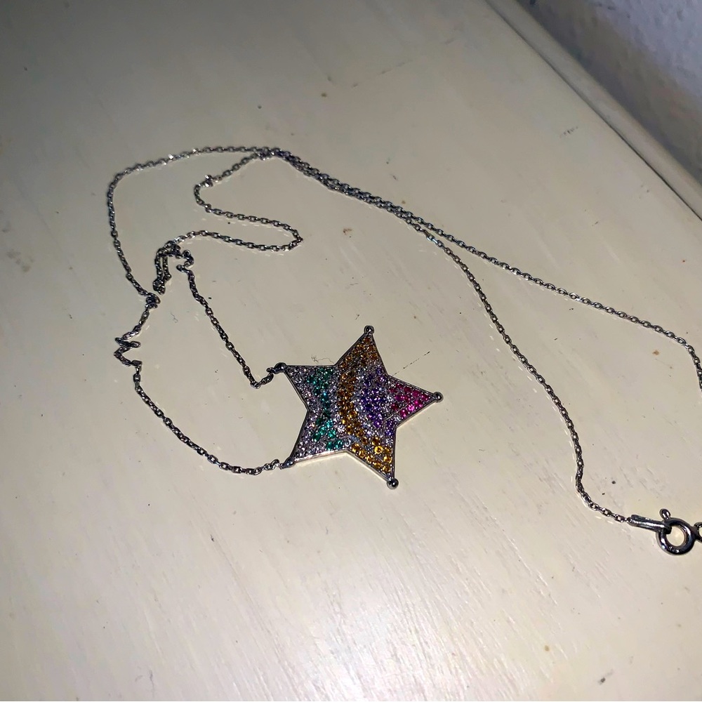 Rainbow Dimond star necklace - Picture 10 of 16